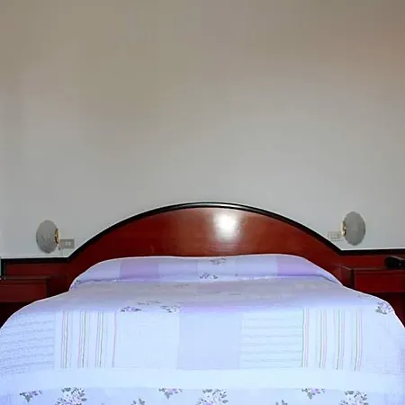 Nuovo San Martino Snc Ξενοδοχείο